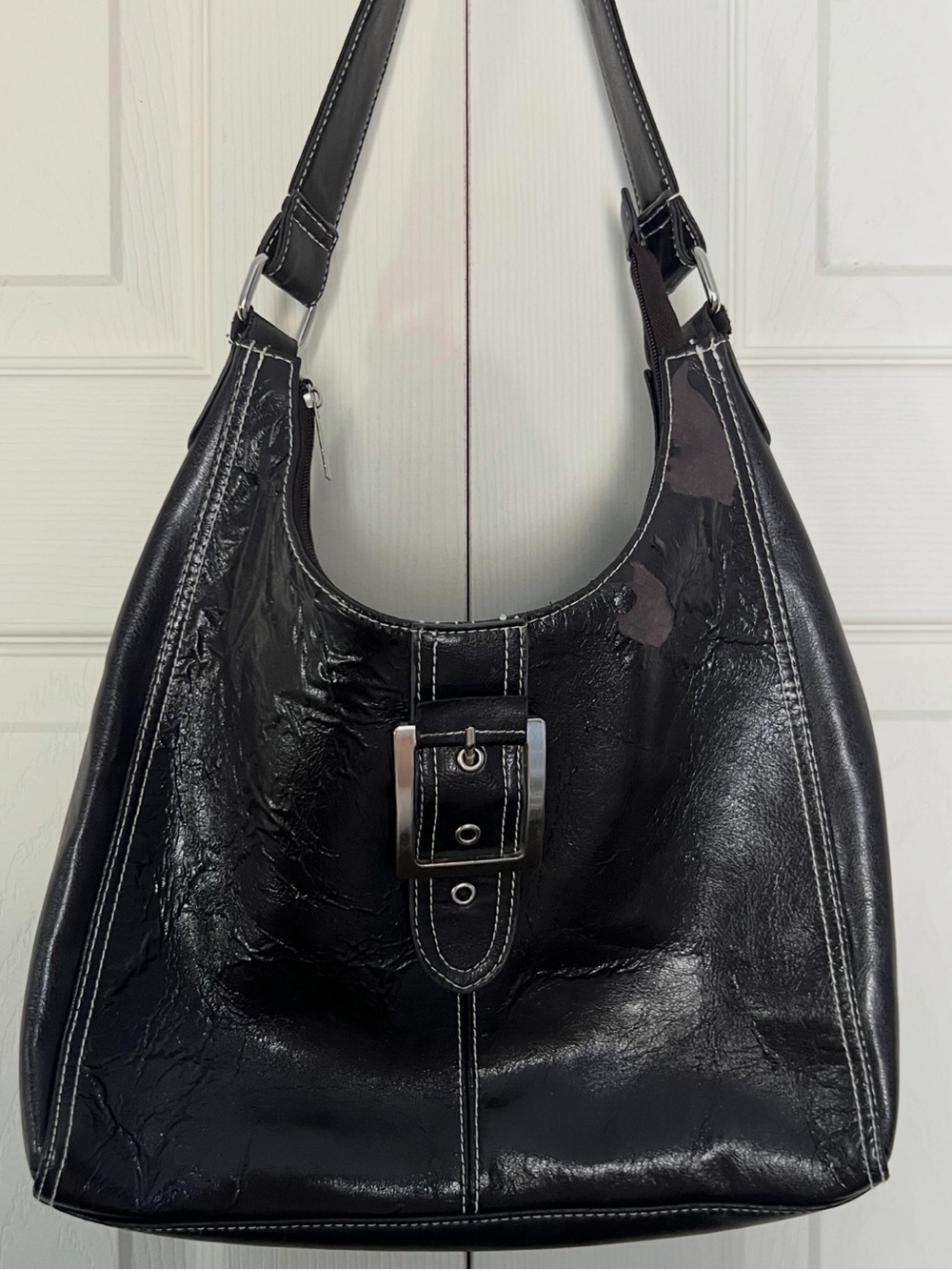 As is - Classic Black Leather Hobo Bag with Buckle Detail